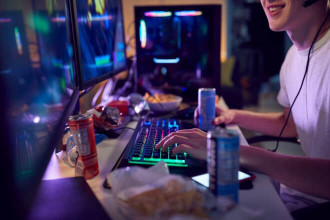 Hogyan vált az e-sport szimbólumává az energiaital? thumbnail